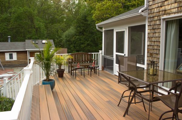 Decking Service in Olathe