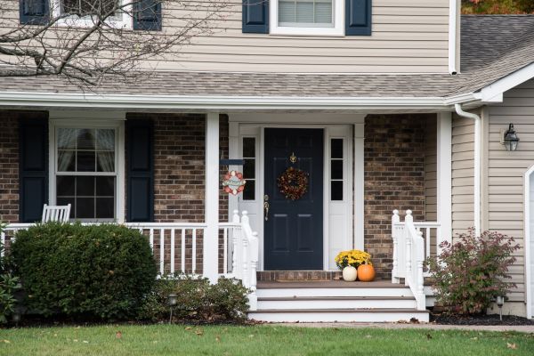 Cost of Front Deck Construction in Olathe